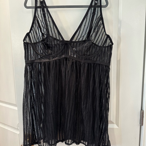 NWT Torrid Black Striped Mesh Babydoll 4x - Picture 6 of 9